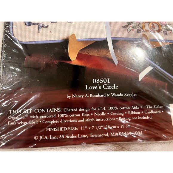 Vintage Best Seller Decorative Cross Stitch Keepsake 08501 Love's Circle Wedding - Picture 3 of 4